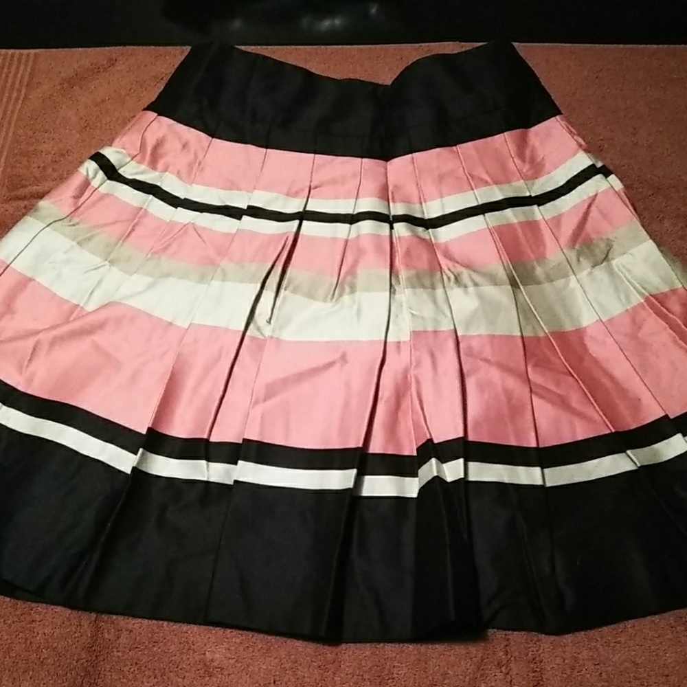 Navy,pink,white H&M pleated skirt - Picture 1 of 3